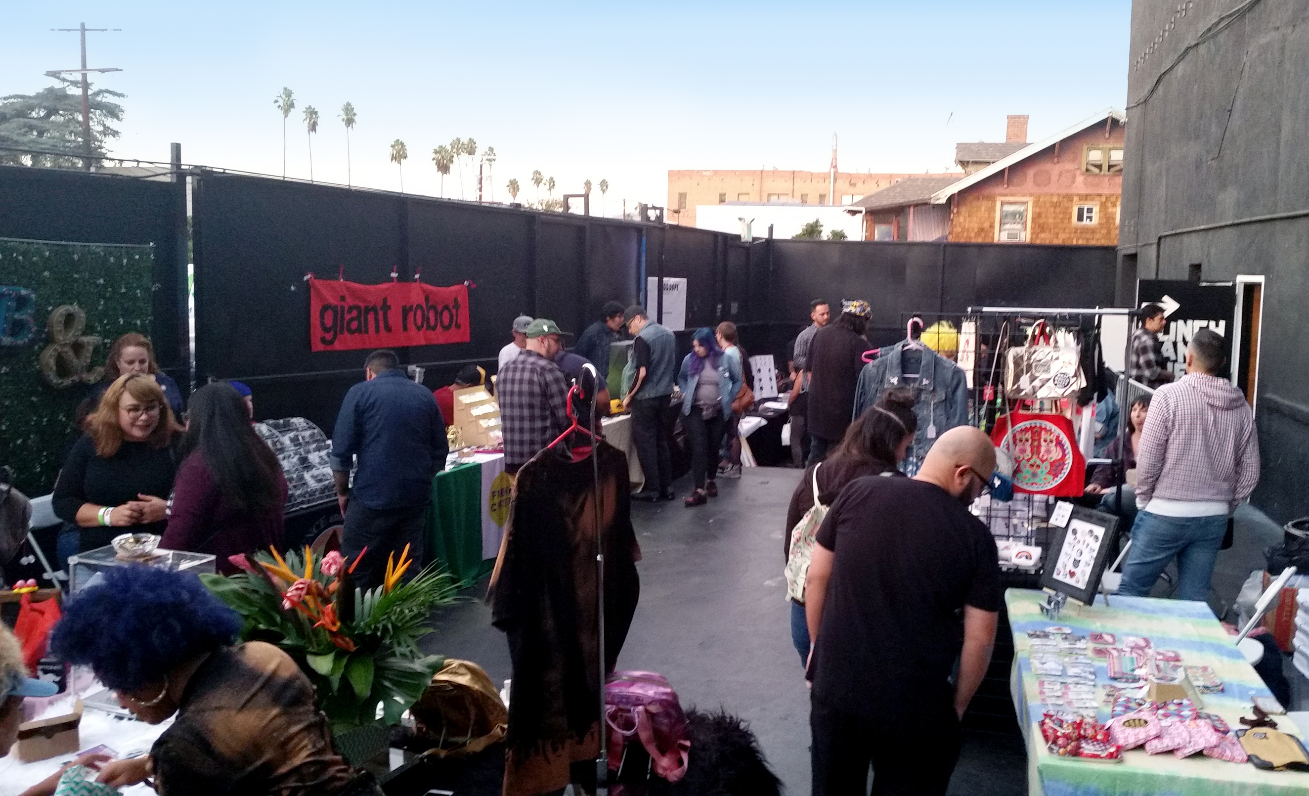 Outside booths at the patches & pins expo